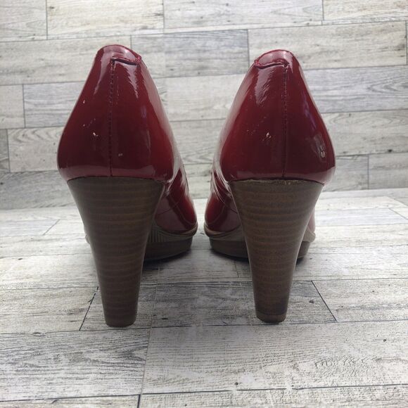 Sofft Red Patent Leather Shoes with Small Platform & Wood-Look Heels Size 7 M - Picture 5 of 13